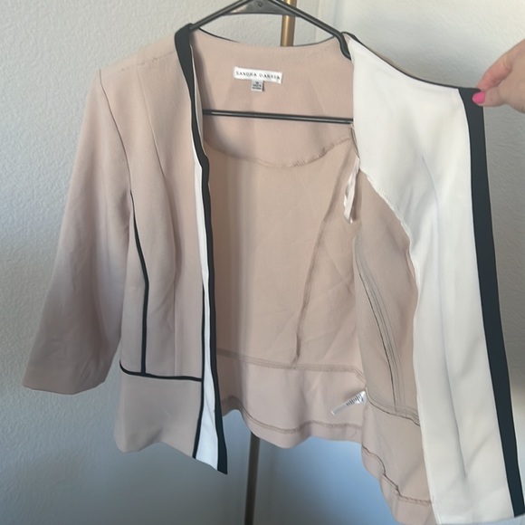 EUC Lightweight Blazer - Picture 6 of 6